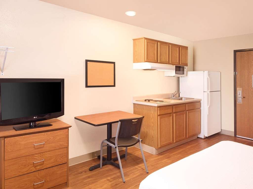 Extended Stay America Select Suites - Indianapolis - Грийнууд Стая снимка