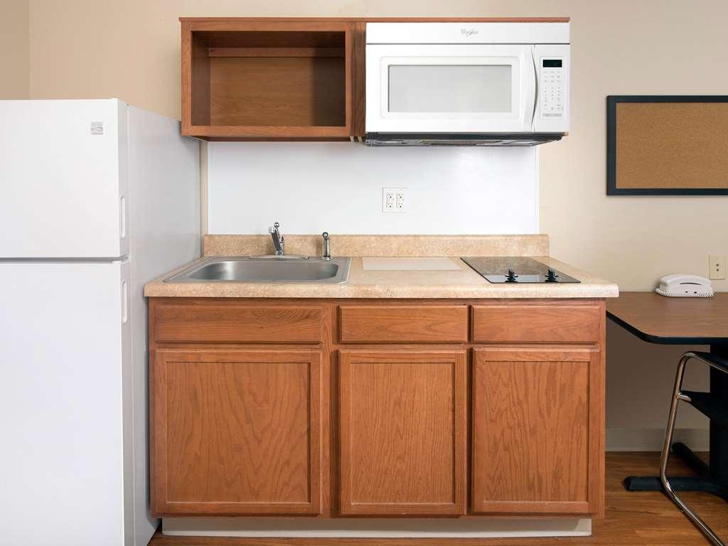 Extended Stay America Select Suites - Indianapolis - Грийнууд Стая снимка