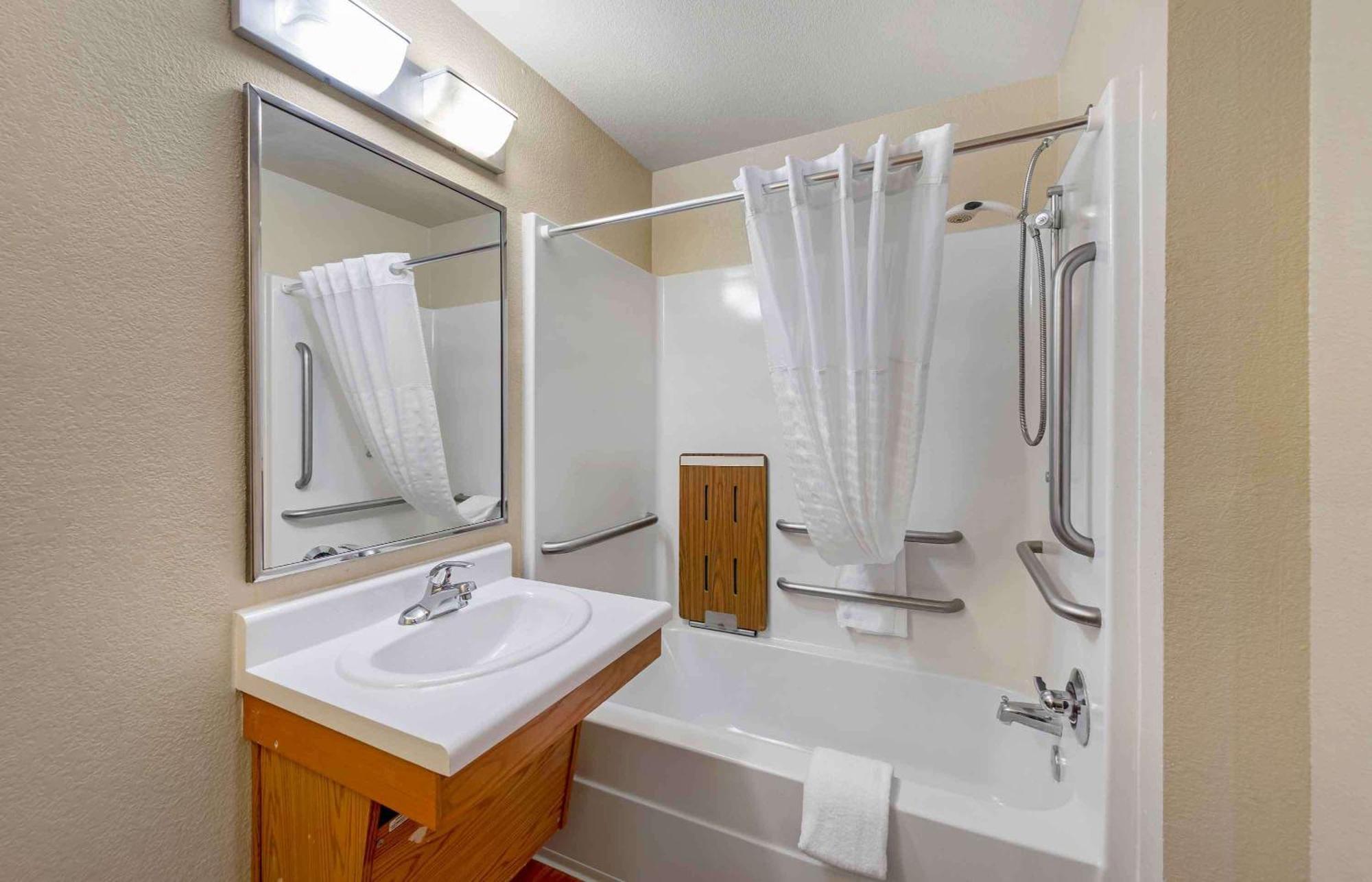 Extended Stay America Select Suites - Indianapolis - Грийнууд Екстериор снимка