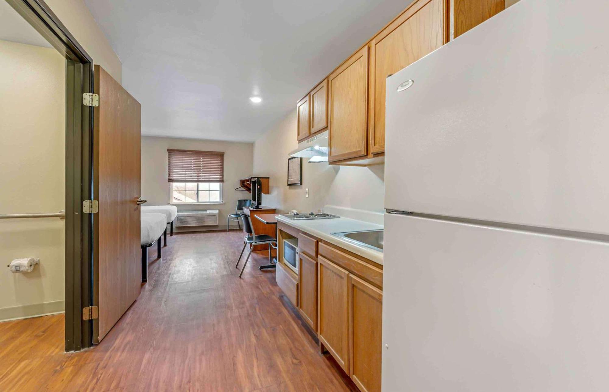 Extended Stay America Select Suites - Indianapolis - Грийнууд Екстериор снимка