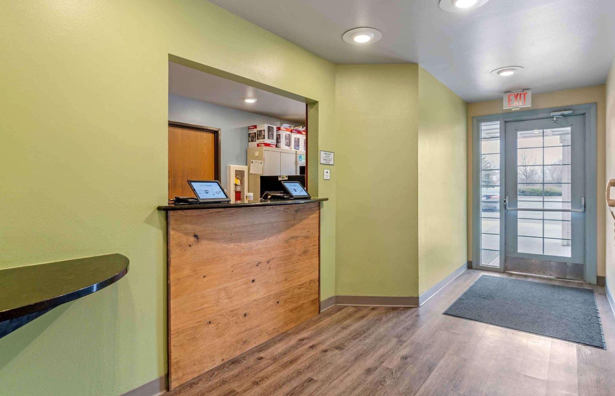 Extended Stay America Select Suites - Indianapolis - Грийнууд Екстериор снимка